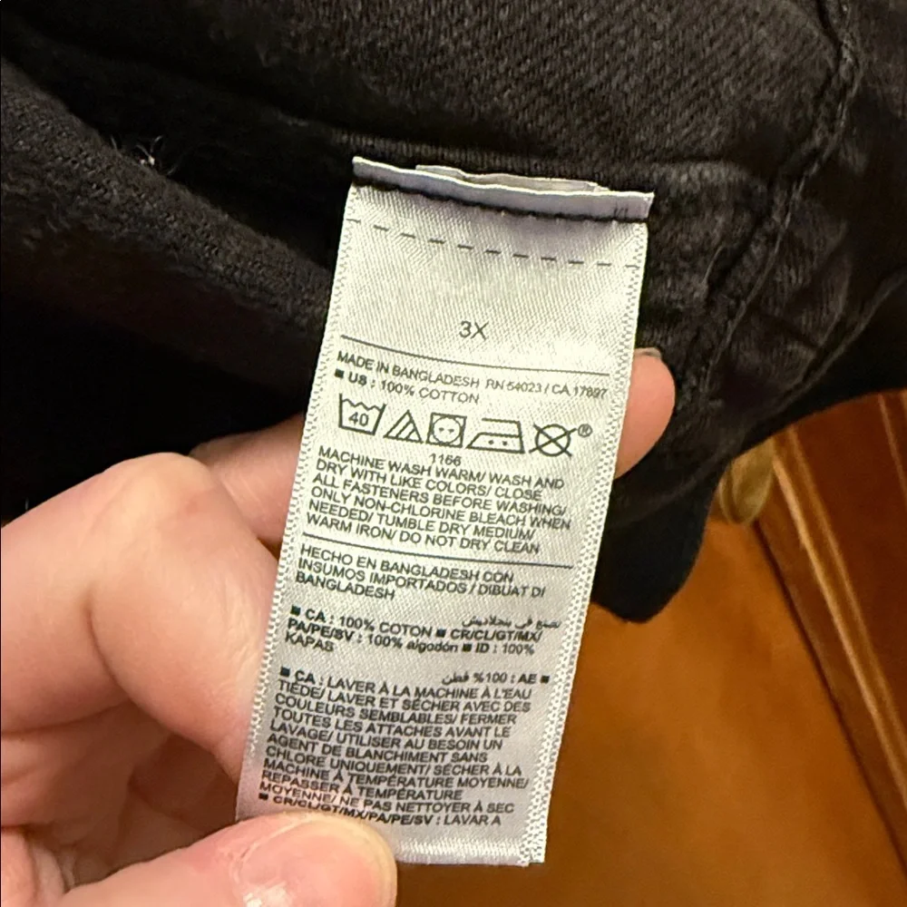 Old Navy Black Denim Jacket - Picture 3 of 5